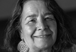 Brewarrina arts leader wins prestigious award